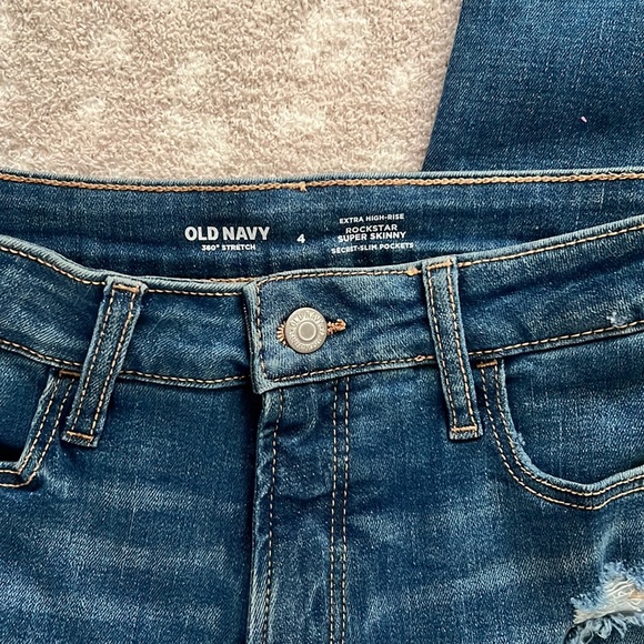 Old Navy Jeans - Picture 3 of 4